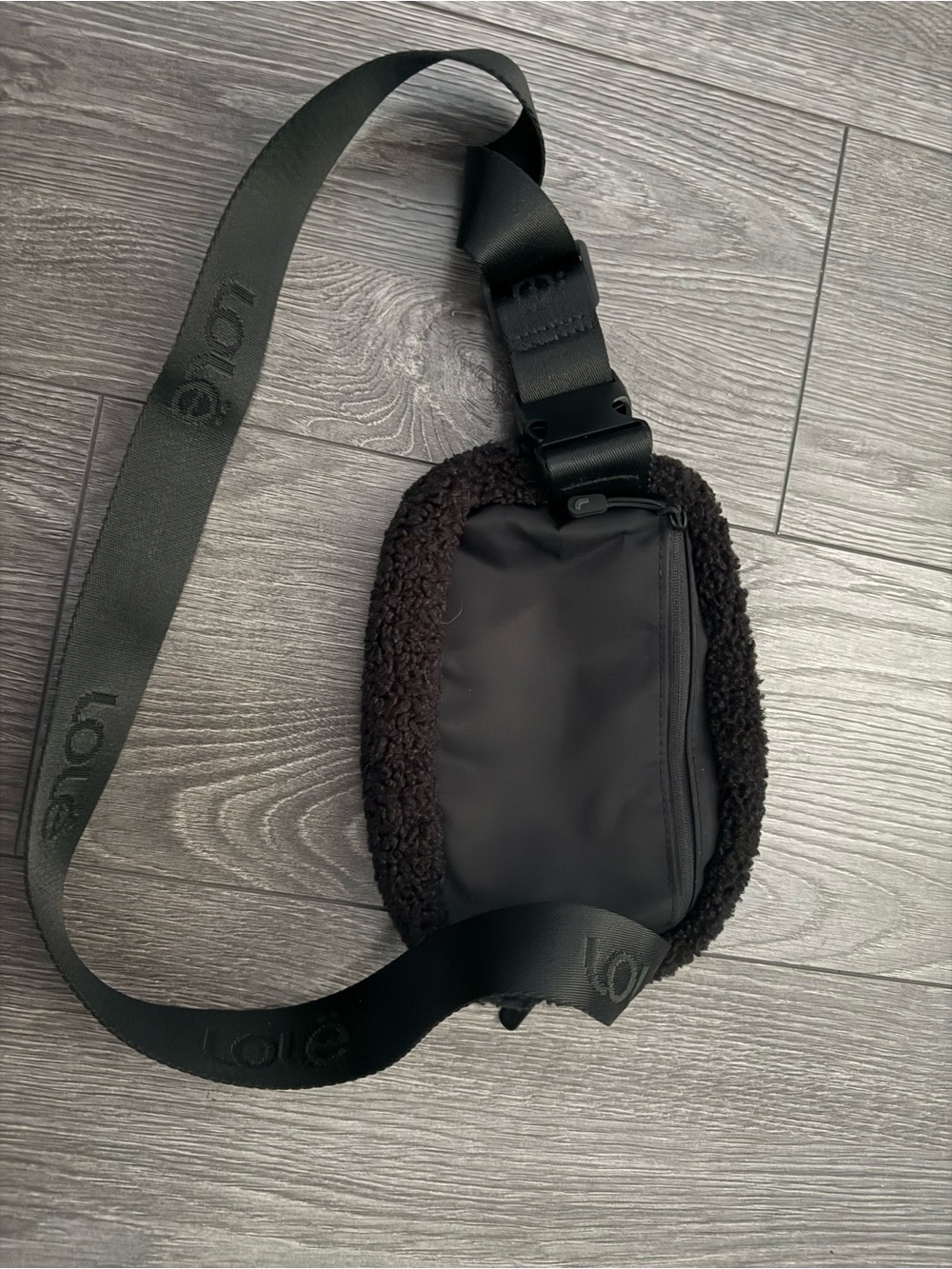 Lole Sherpa Belt Bag - Picture 4 of 4